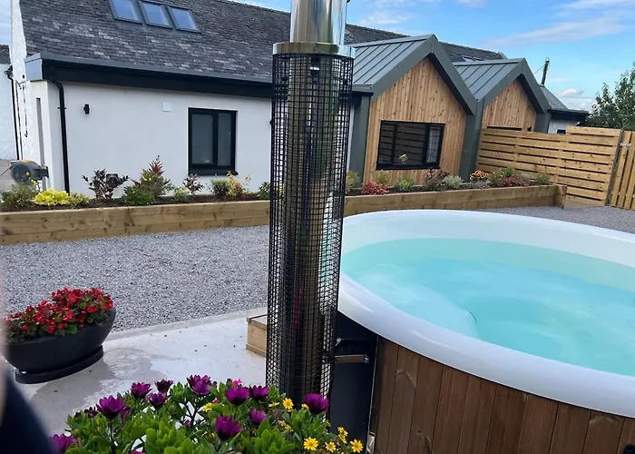 Firth View 2 - Country Escape With Sea Views Of Arran!