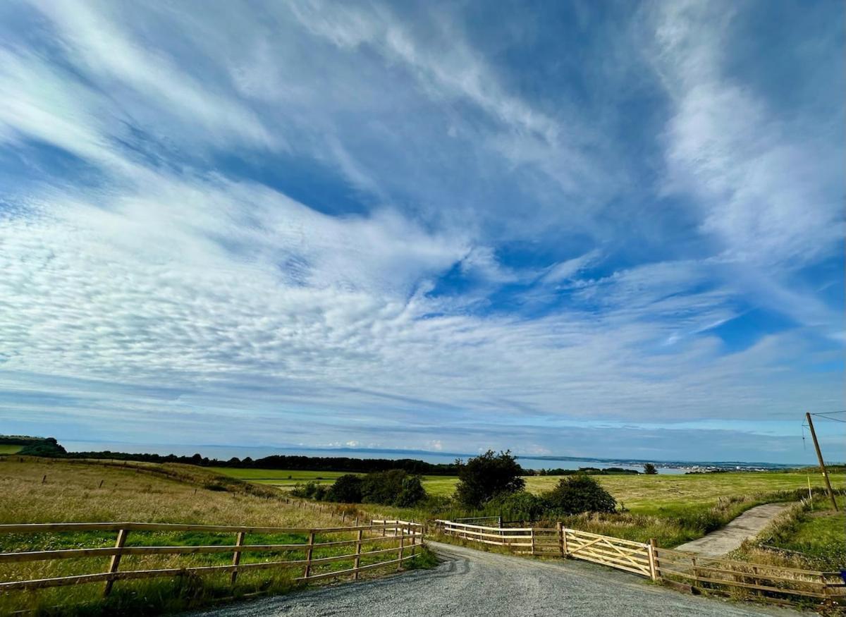 Firth View 2 - Country Escape With Sea Views Of Arran! Holiday home *