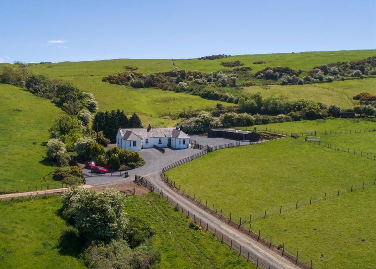 Firth View 2 - Country Escape With Sea Views Of Arran! Holiday home *
