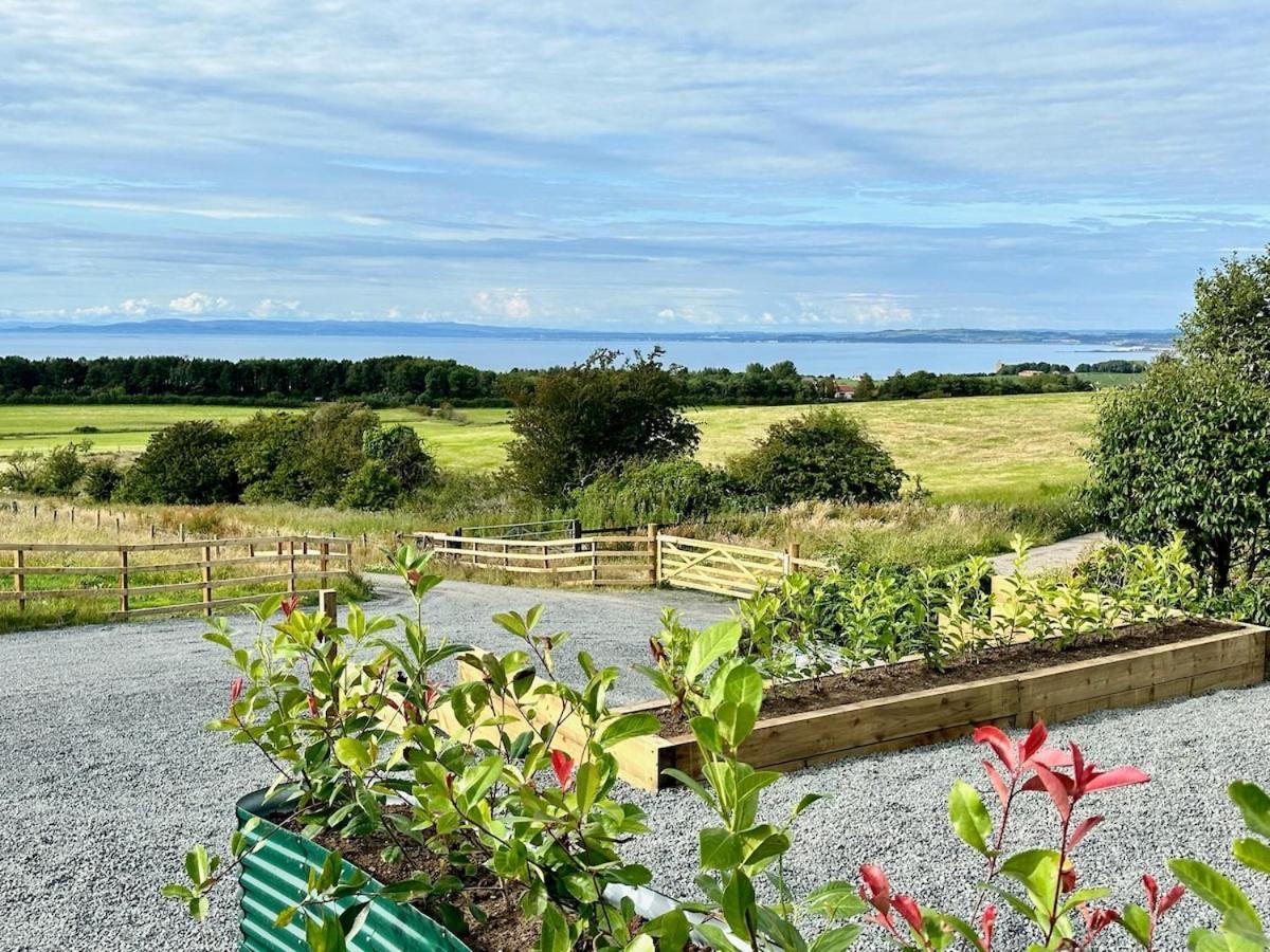 Firth View 2 - Country Escape With Sea Views Of Arran! *